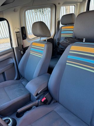 Volkswagen Caddy 2014