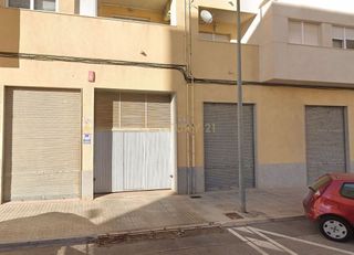 Local comercial en venta en Novelda