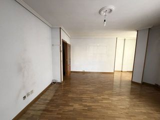 Piso en venta en Ave María en Palencia