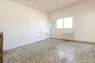 Piso en venta en Loeches