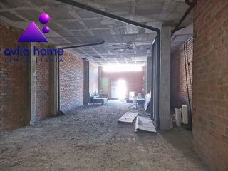 Local comercial en venta en Universidad en Ávila