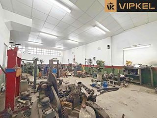 Local comercial en venta en Carballo