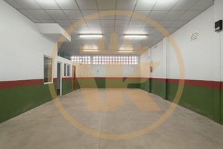 Local comercial en venta en Carballo