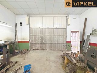 Local comercial en venta en Carballo