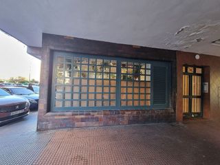 Local comercial en venta en Pryconsa - Poligono Europa en Alcalá de Henares