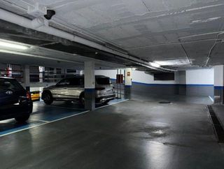 Garaje en venta en Costillares en Madrid