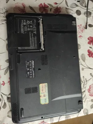 Portátil Asus X5DIP