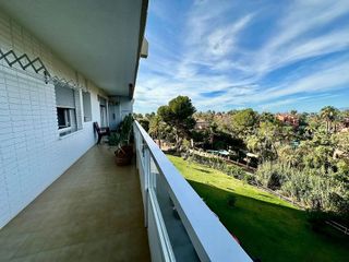 Piso en venta en Elviria en Marbella