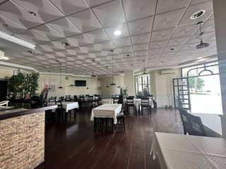 Local comercial en venta en Playamar en Torremolinos