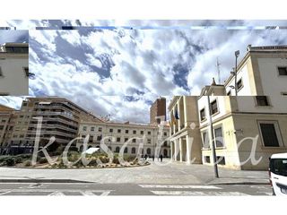 Garaje en venta en Centro en Alicante