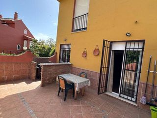 Casa adosada en alquiler en Las Cancelas - Valdeolletas en Marbella