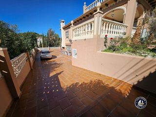 Chalet en alquiler en Cotomar - Urbanizaciones en Rincón de la Victoria