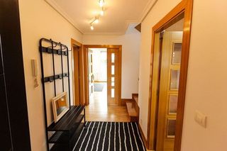 Chalet en alquiler en Santa Cruz de Bezana