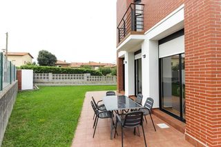 Chalet en alquiler en Santa Cruz de Bezana