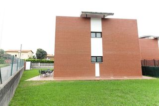 Chalet en alquiler en Santa Cruz de Bezana