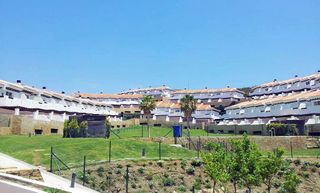 Casa adosada en alquiler en El Faro de Calaburra - Chaparral en Mijas
