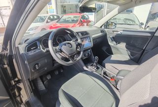 Volkswagen Tiguan Allspace - 7 plazas