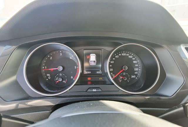 Volkswagen Tiguan Allspace - 7 plazas