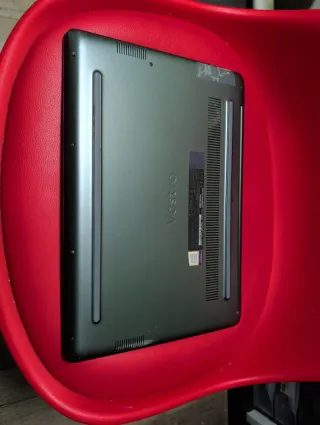 Dell Vostro 5481,i5,16gb RAM,