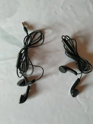 Auriculares con micrófono y jack 3.5mm