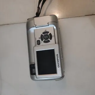 Olympus C-350 Zoom Cámara Digital 3.2MP