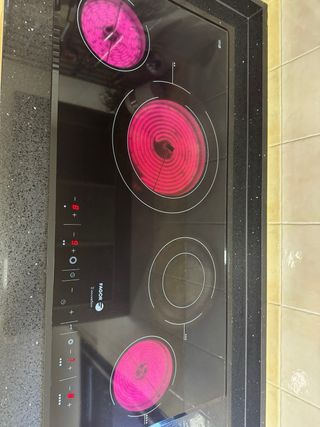 Placa vitrocerámica Fagor innovation.