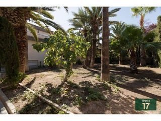 Chalet en venta en Elda