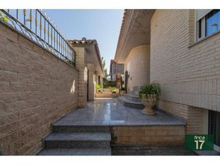 Chalet en venta en Elda