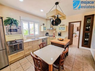 Chalet en venta en Vera Ciudad en Vera