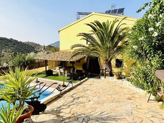 Casa rural en venta en Iznájar