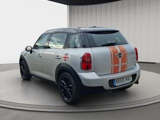 MINI MINI Countryman Cooper D 82 kW (111 CV)