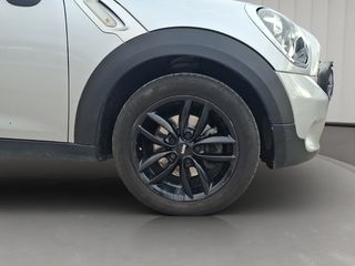 MINI MINI Countryman Cooper D 82 kW (111 CV)