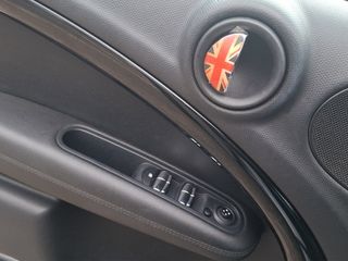 MINI MINI Countryman Cooper D 82 kW (111 CV)