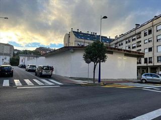 Casa adosada en venta en Burela