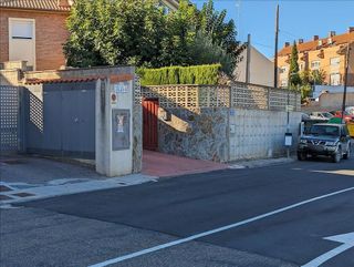 Casa adosada en venta en María de Huerva