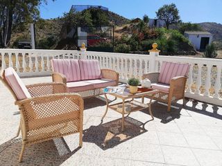 Casa rural en venta en Alegría de la Huerta- Jardín de Málaga en Málaga