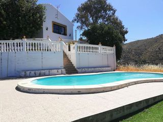 Casa rural en venta en Alegría de la Huerta- Jardín de Málaga en Málaga