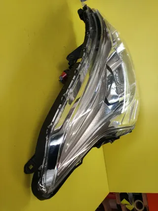 FARO DELANTERO DERECHO CITROEN C4 AIRCROSS