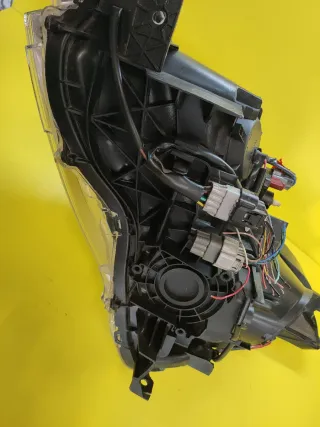 FARO DELANTERO DERECHO CITROEN C4 AIRCROSS