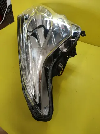 FARO DELANTERO DERECHO CITROEN C4 AIRCROSS