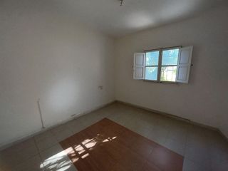 Casa adosada en venta en Ciudad de Asís en Alicante