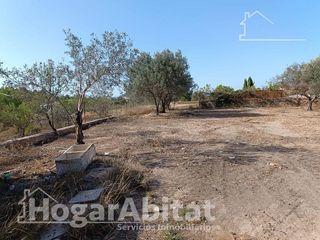 Chalet en venta en Urbanizaciones en Llíria