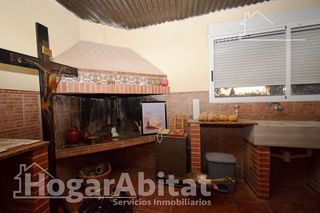 Chalet en venta en Urbanizaciones en Llíria