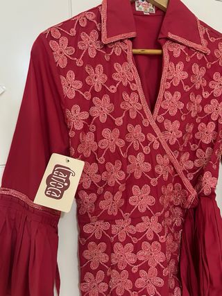 Blusa Carioca Bordada Talla L