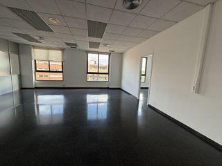 Oficina en alquiler en Safranar en Valencia