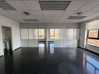 Oficina en alquiler en Safranar en Valencia