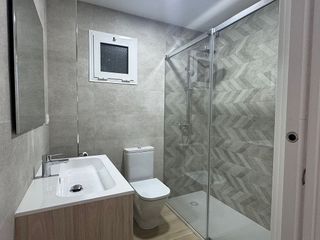 Piso en alquiler en Los Remedios en Sevilla