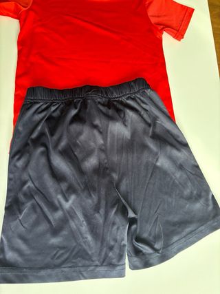 Conjunto deportivo John Smith niño T6