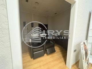 Local comercial en alquiler en Hospital - Parque sur en Albacete