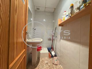 Local comercial en alquiler en Hospital - Parque sur en Albacete